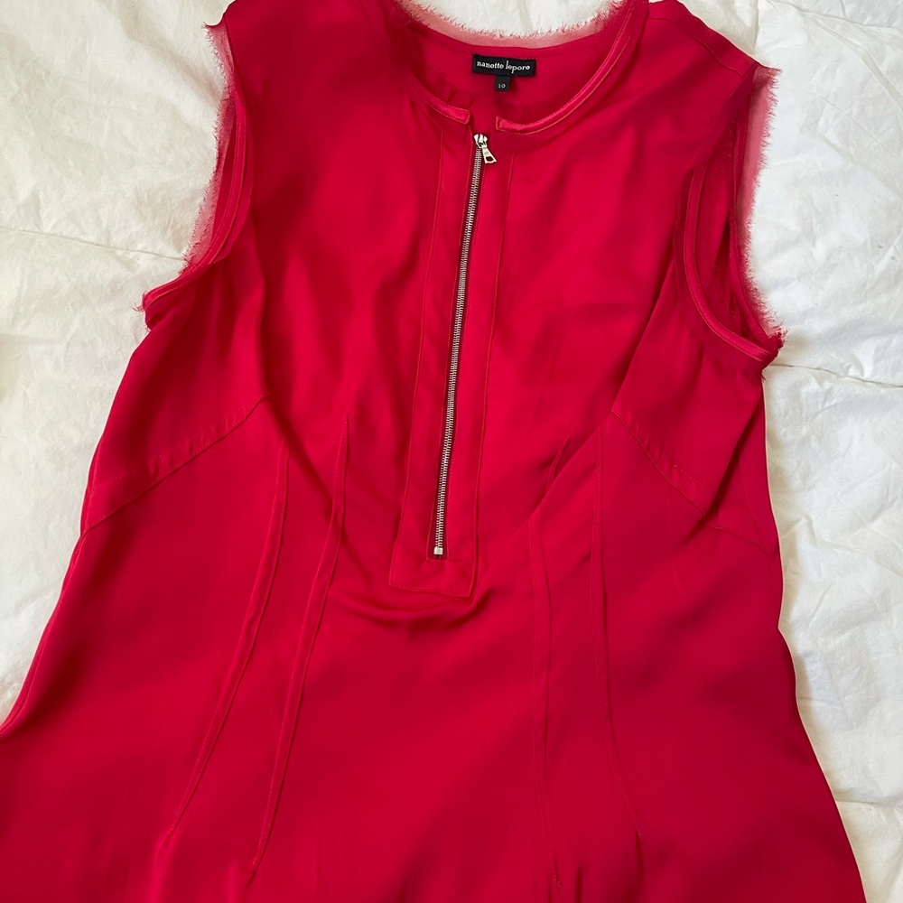 NANETTE LEPORE TOP SZ 10
